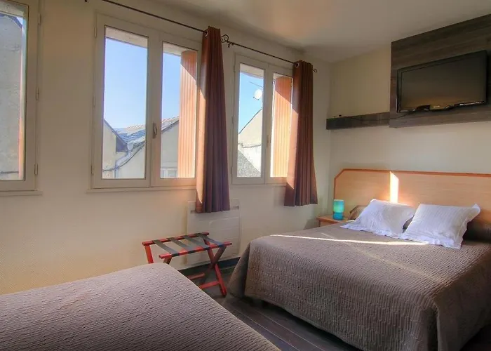 Hotel Logis Restaurant Le Drakkar Mende